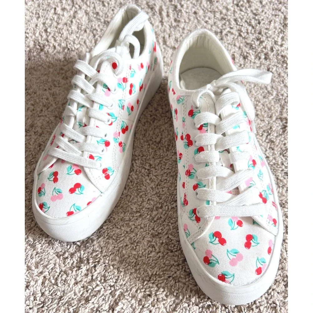 Festival Sincerely Jules White‎ Cherry Print Canvas Sneakers Platform SZ 7.5